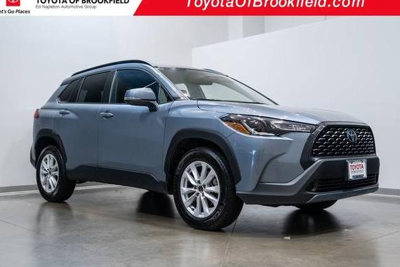 TOYOTA COROLLA CROSS 2024 7MUCAAAG0RV086230 image